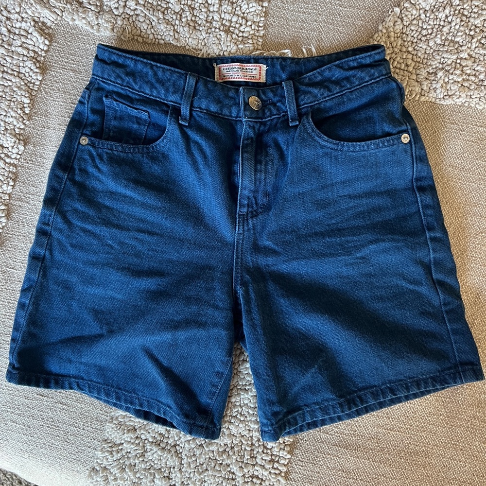 GUESS shorts